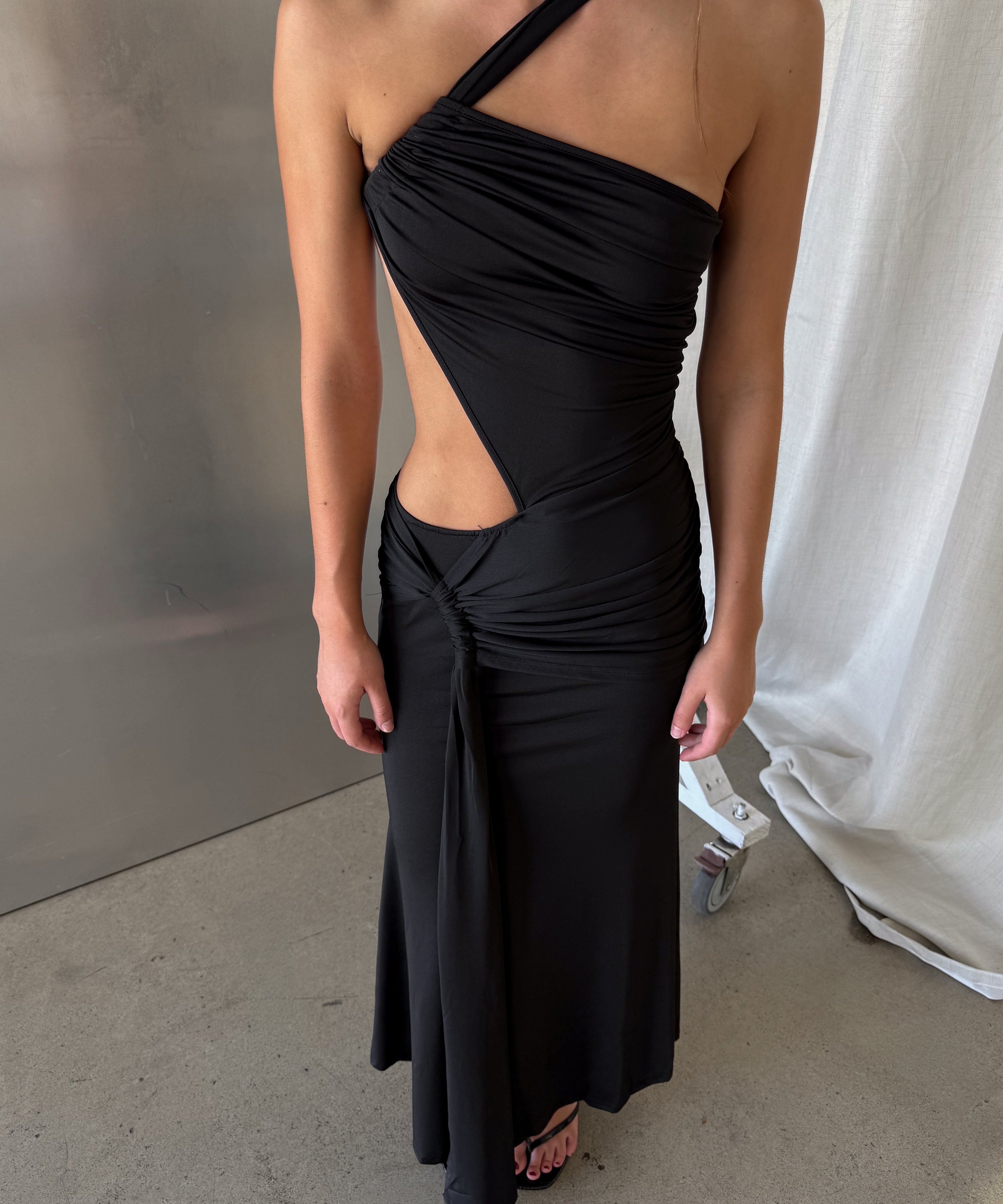 SLIM GOWN