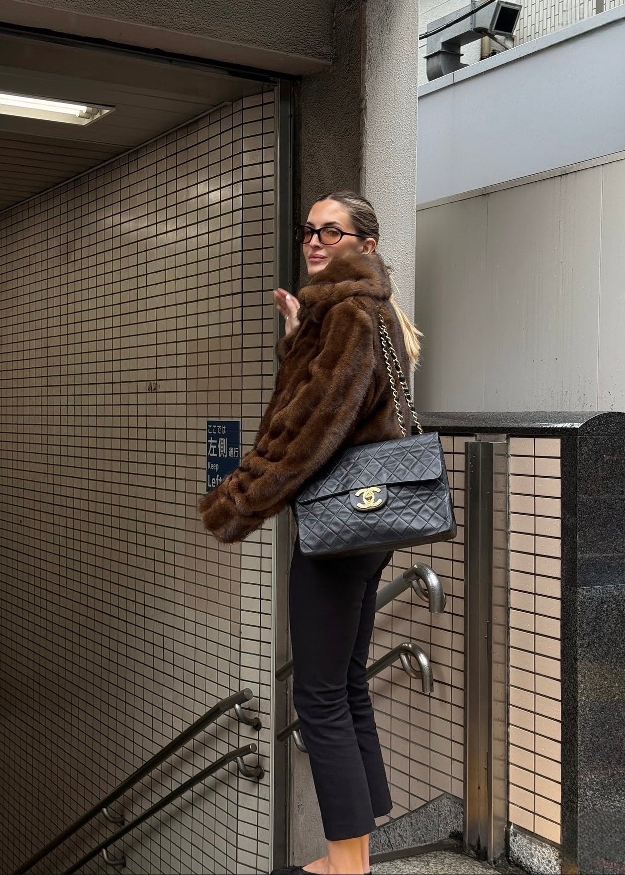 CAROLYN JACKET