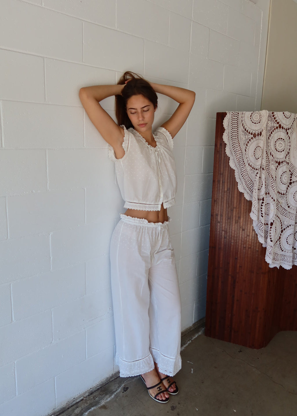 ANYA TOP