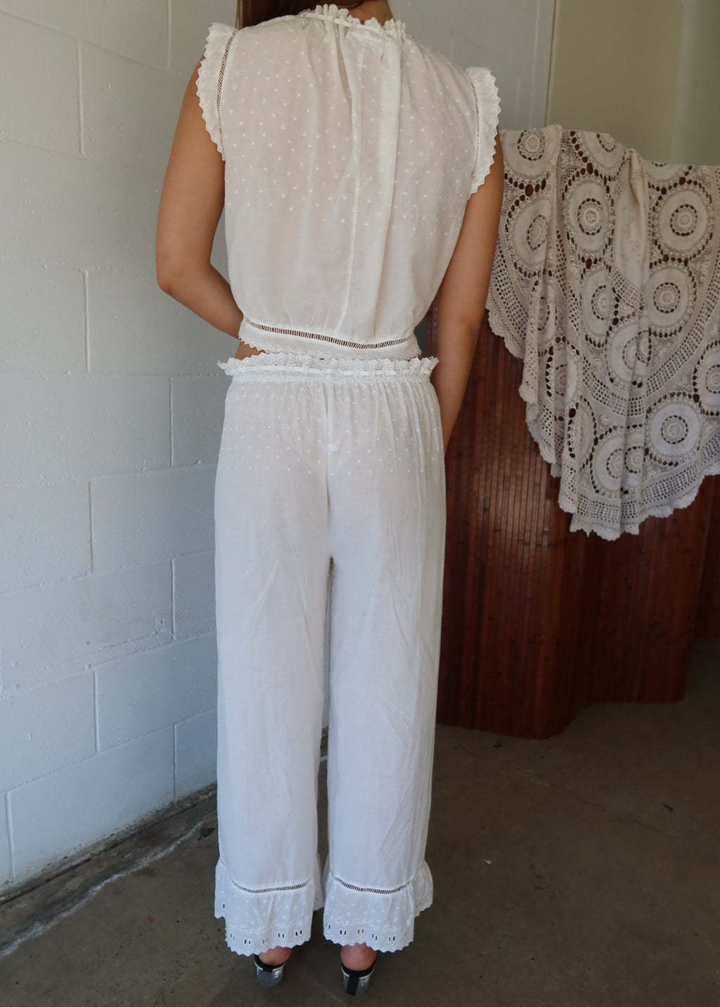 ANYA TOP